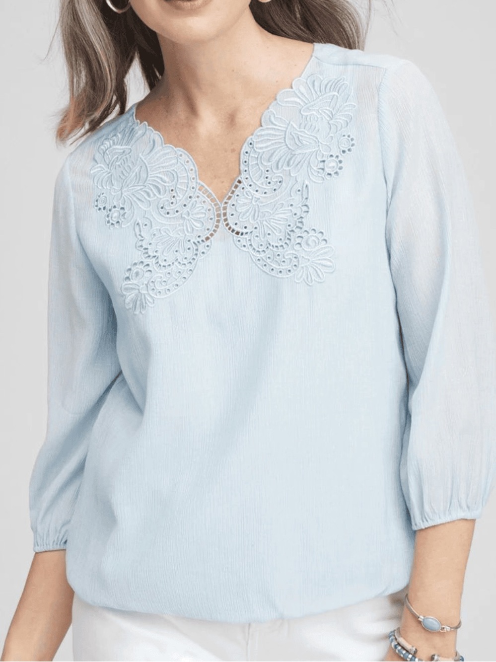 NWT Chico's Light Blue Embroidered Neckline blouse top Top size 0 small